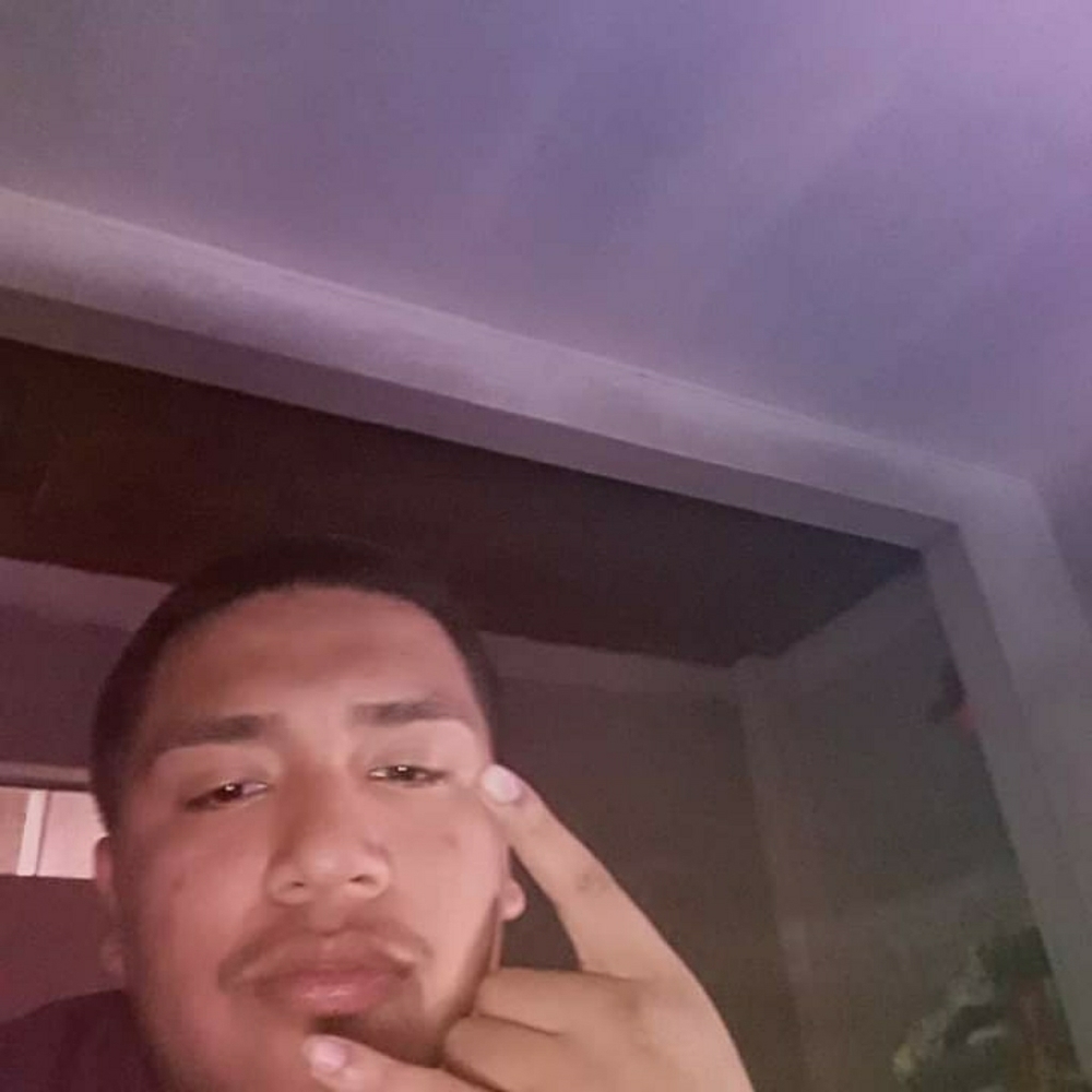 Meet your Posher, Sebastian